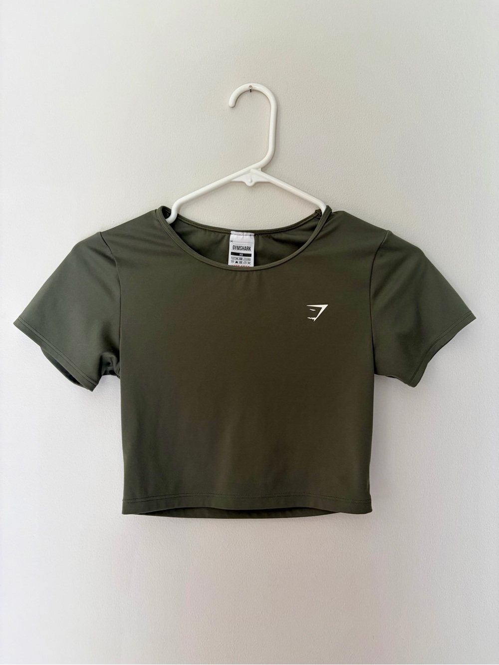 Gymshark Olive Green Crop Workout Top Women’s XS Short Sleeve Athletic Tee